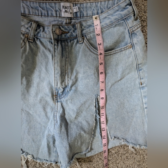 Princess Polly Light Wash High Waisted Jean Denim Shorts With Front Slits Sz 12 - Picture 9 of 11